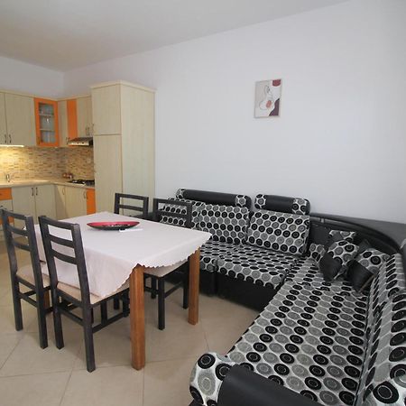 July Seaview Apartments Sarande Exterior photo