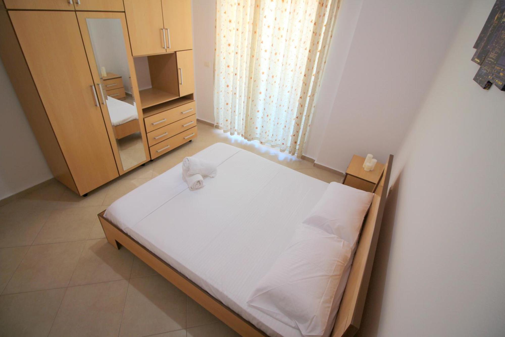 July Seaview Apartments Sarande Exterior photo