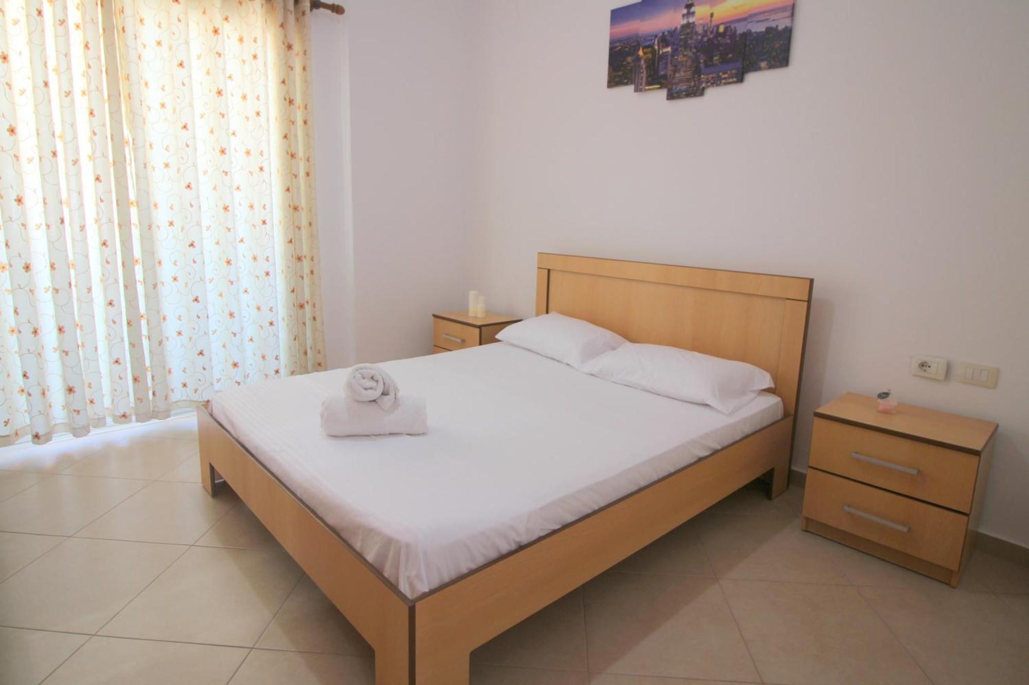 July Seaview Apartments Sarande Exterior photo