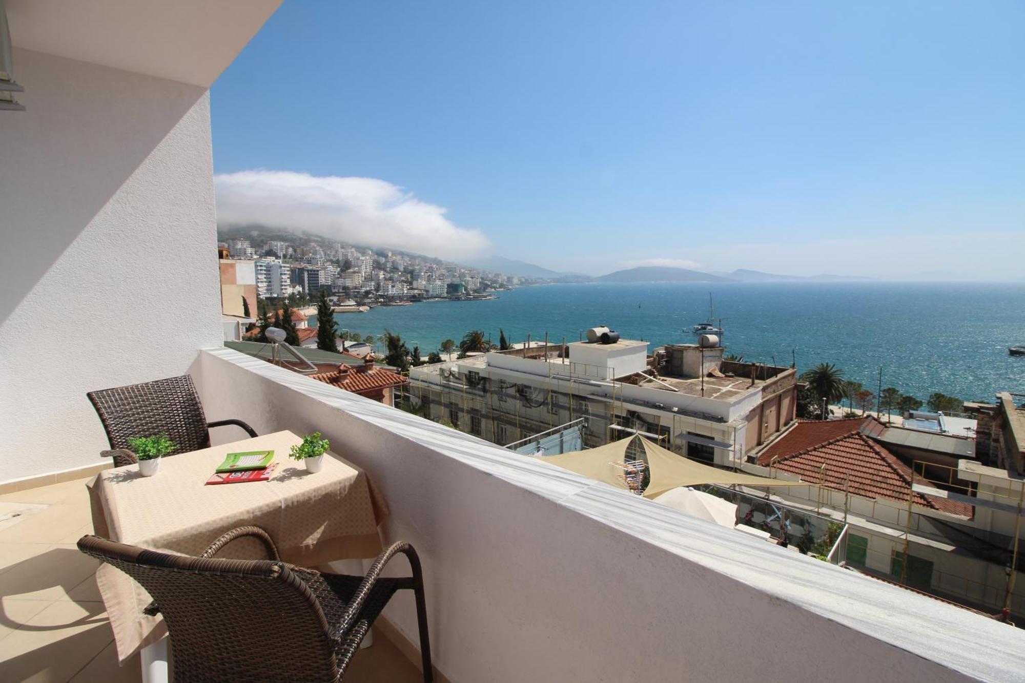 July Seaview Apartments Sarande Exterior photo