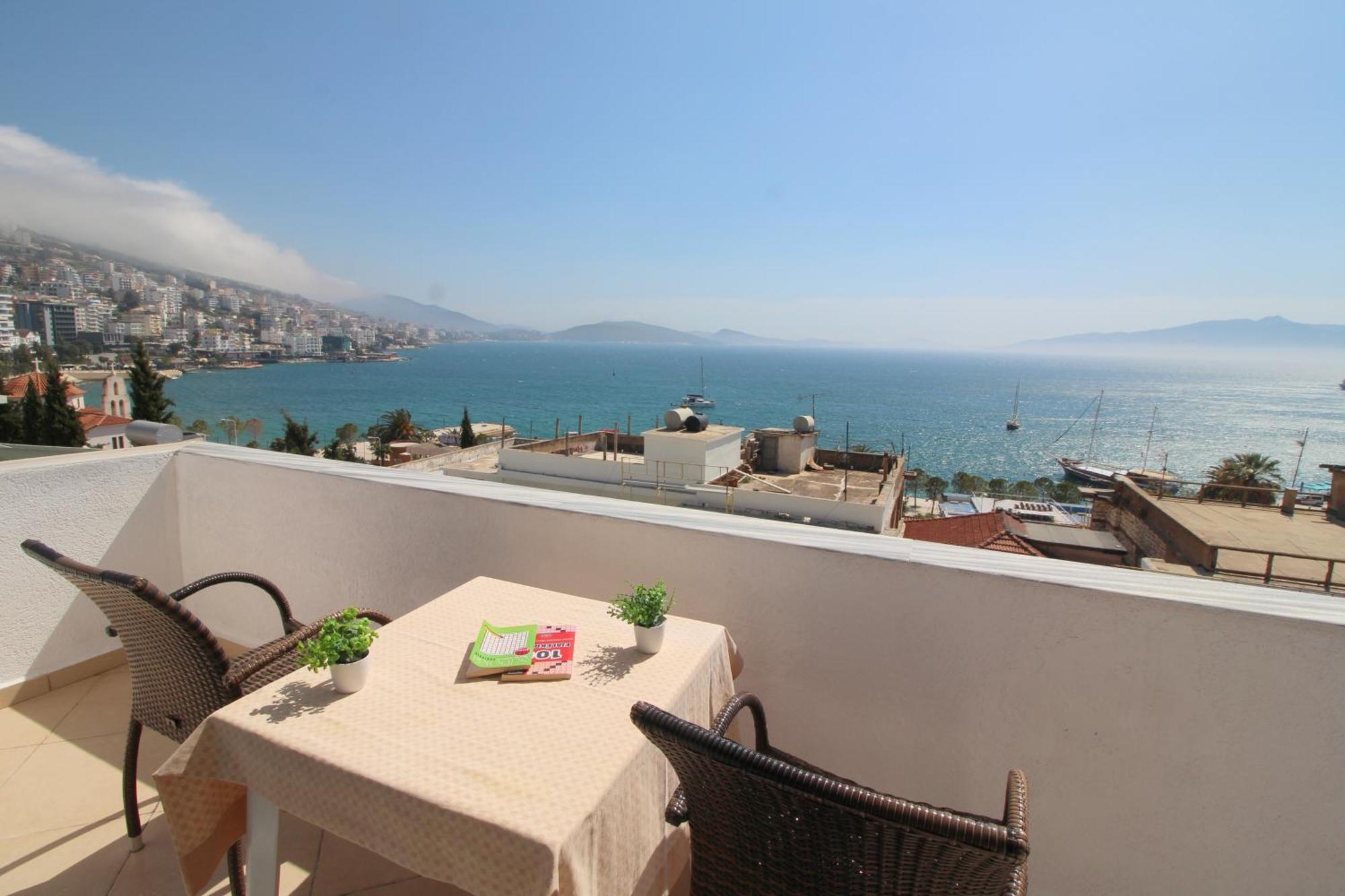 July Seaview Apartments Sarande Exterior photo